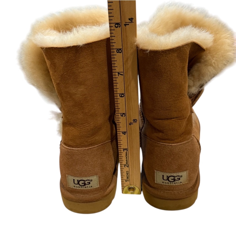 Ugg Bailey Button Ii Boots 7 Euc - image 5